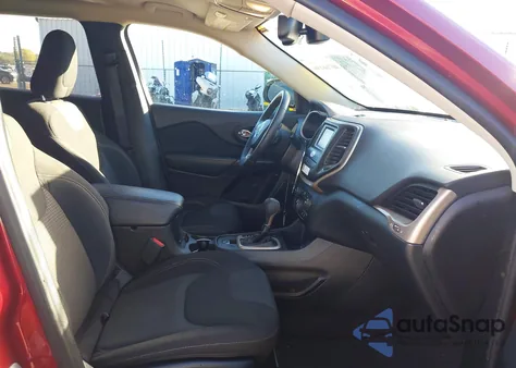 2017 Jeep Cherokee Latitude из США, поврежденный, VIN 1C4PJLCS0HW507290